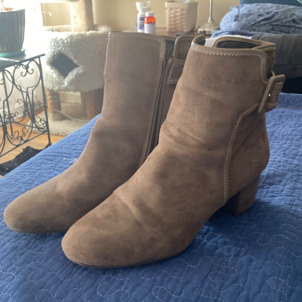 Tan buckle detail and side zipper bootie